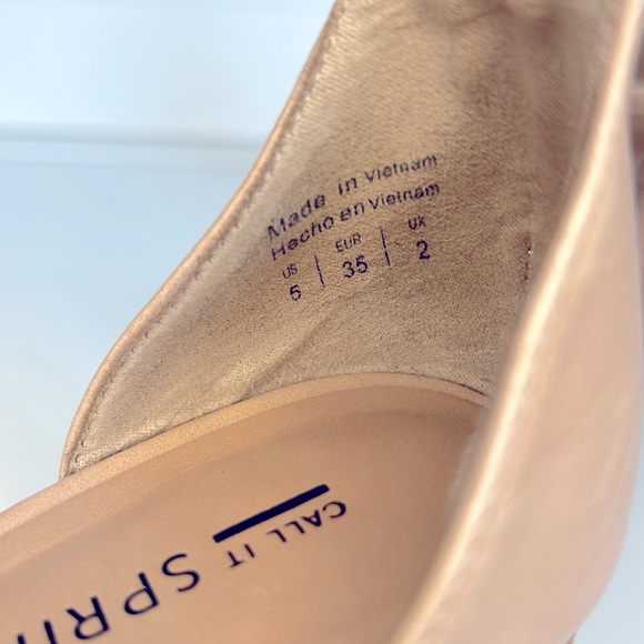 Ladies Sandals - Picture 5 of 5